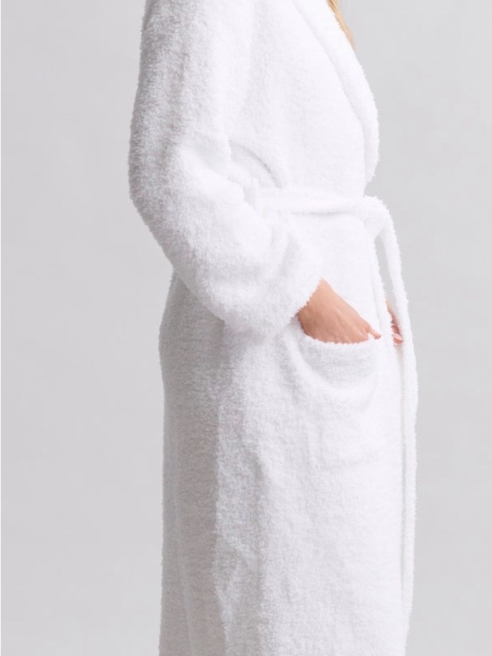 Barefoot Dreams White Plush Bathrobe - Cozy Terry Wrap - Picture 2 of 5